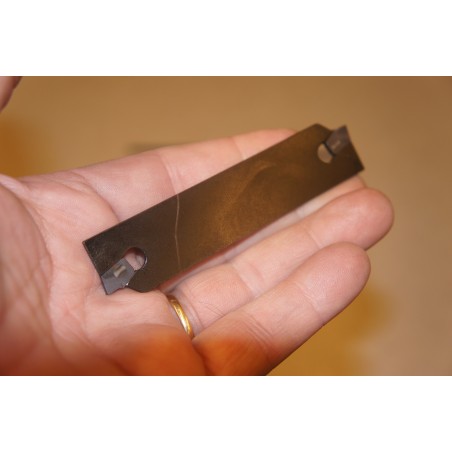 INDEXABLE CARBIDE PARTING TOOL SET WITH HOLDER