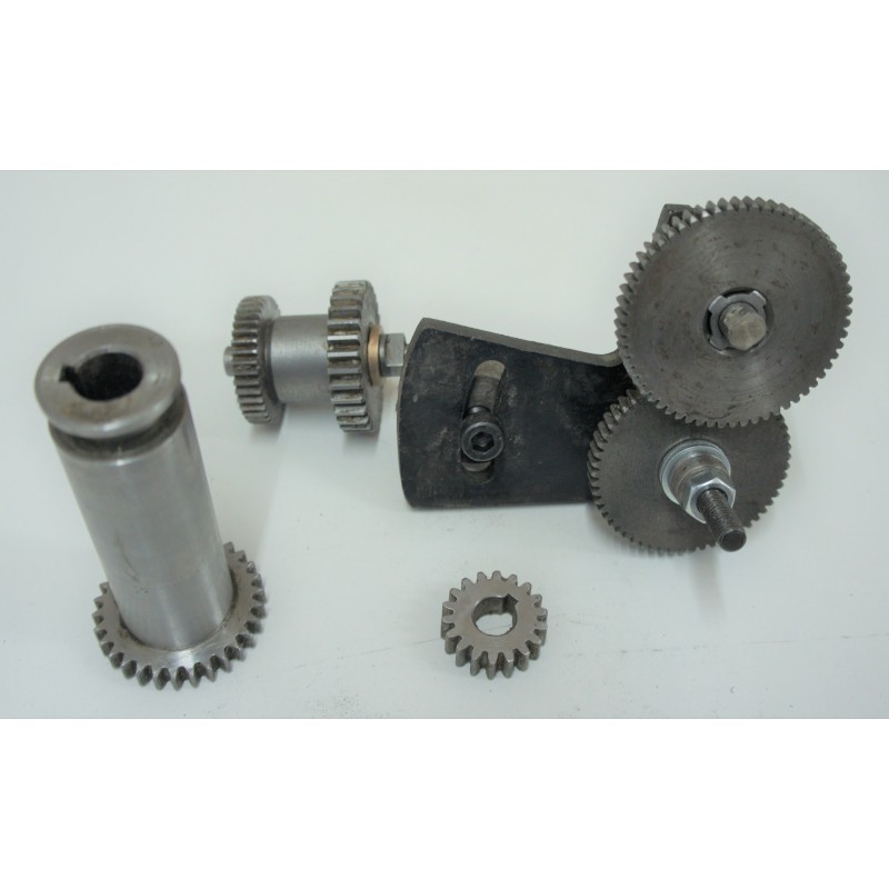 CHANGE GEAR ASSEMBLY FOR LATHE- COMPLETE
