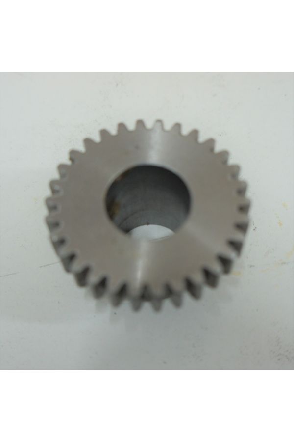 GEAR WITH LARGE ID AND HUB